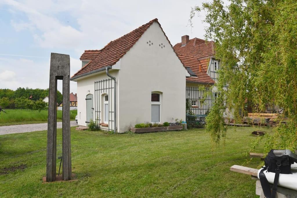 Forsthaus Lelkendorf / Ferienwohnung מראה חיצוני תמונה